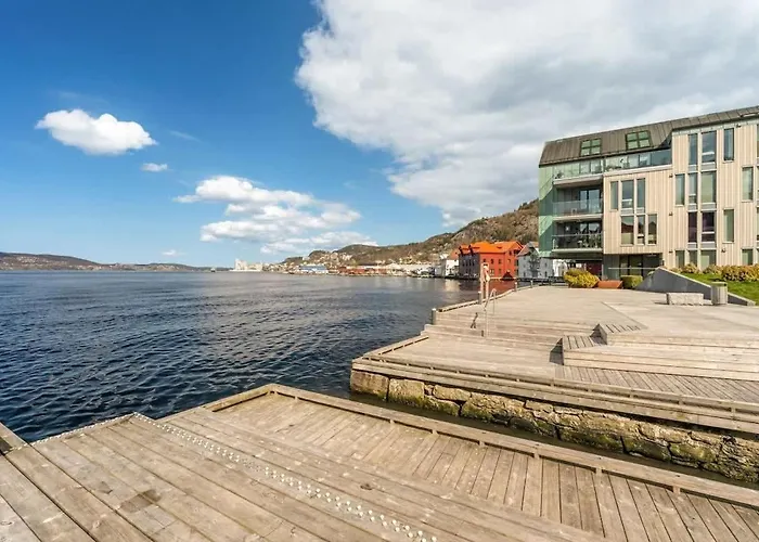 Dinbnb Apartments L Historical Seaside Apt I 500M To Bryggen - Value!